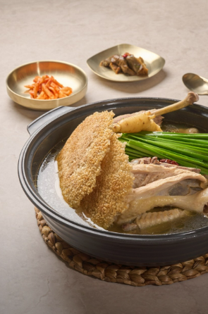 용마루 국물 요리 사진 · 사용자 제공