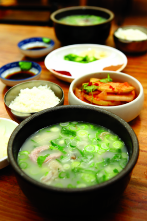 포항할매집 국밥 상차림 · 사용자 제공